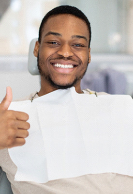 We provide smile-saving checkups and cleanings near Asbury Lake