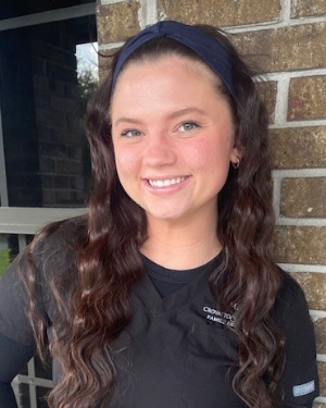 Dental assistant Shay