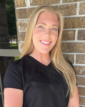 Dental assistant kerrie