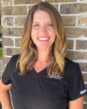 Dental assistant kerrie
